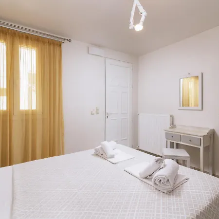 Sunshine Hotel *